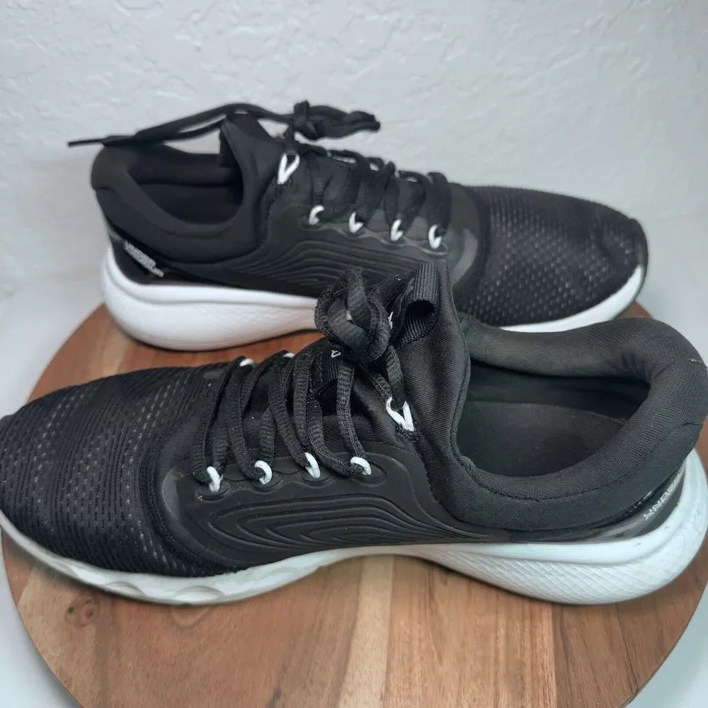 Under Armour Charged Vantage Mens 11 Black and White Running Mesh Sneakers‎